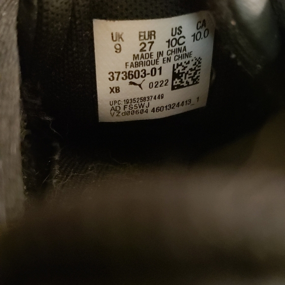 3 For 23$ Boys Puma Shoes - Picture 5 of 5